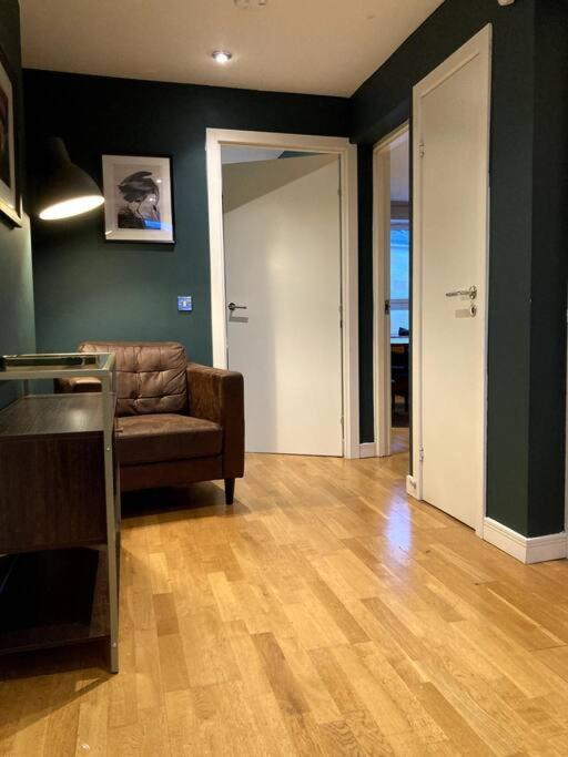 Apartament Stylish 2 Bed Accessible Flat Perfect Location Glasgow Zewnętrze zdjęcie